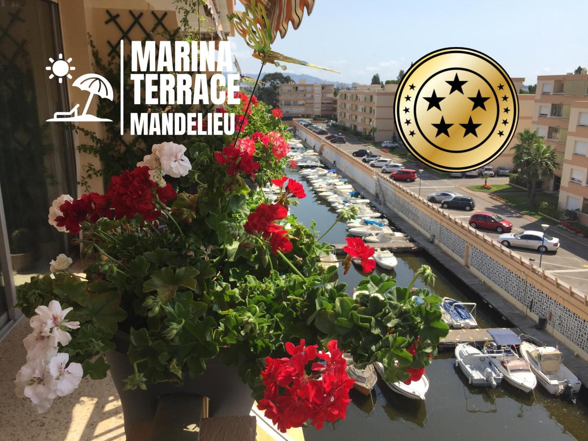 Marina Terrace Appartement Mandelieu Buitenkant foto
